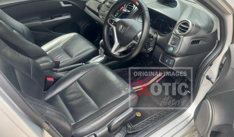 
								Honda Insight full									