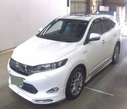 
										Toyota Harrier full									