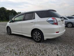 
										Honda Fit shuttle full									