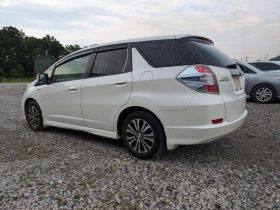 Honda Fit shuttle