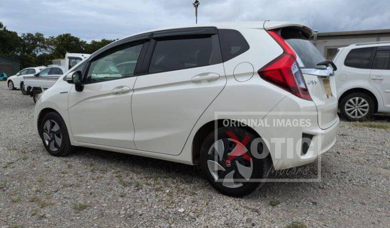 
								Honda Fit full									