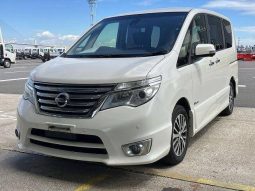 
										Nissan Serena full									