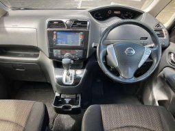 
										Nissan Serena full									