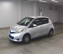 
										Toyota Vitz full									