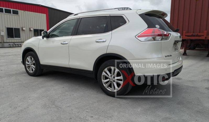 
								Nissan X-Trail full									