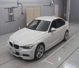 
										BMW 320I M Sport full									