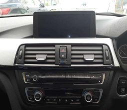 
										BMW 320I M Sport full									