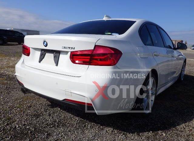 
								BMW 3 Series 320I M SPORT full									