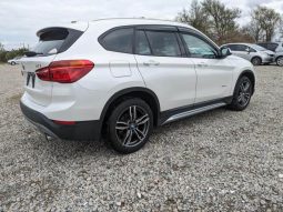 
										BMW X1 full									