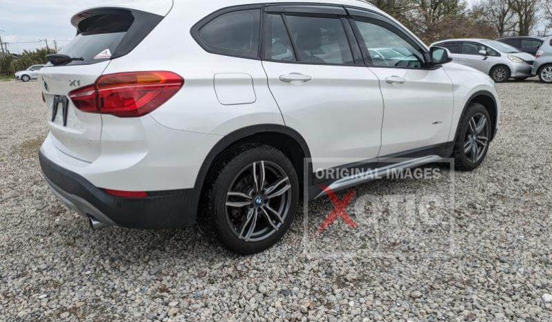 
								BMW X1 full									