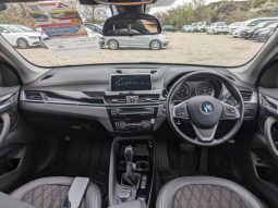 
										BMW X1 full									