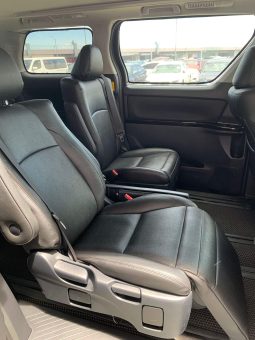 
										Toyota Vellfire full									