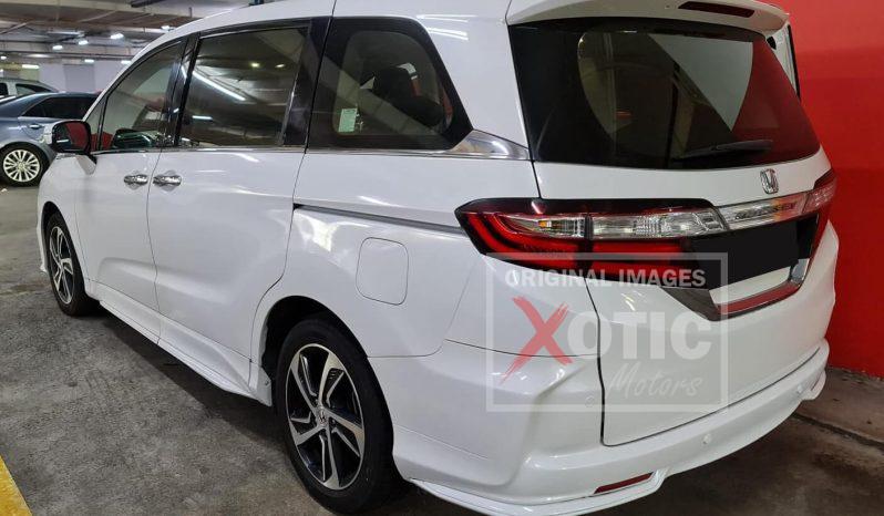 
								Honda Odyssey full									